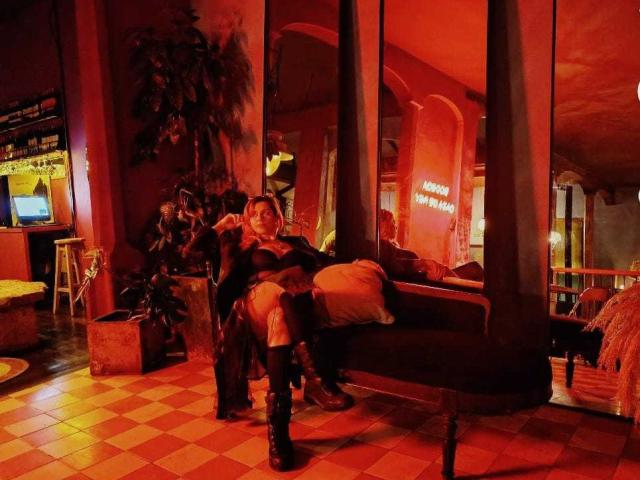 PaulettWatsoon - Live Sex Cam - 28632059