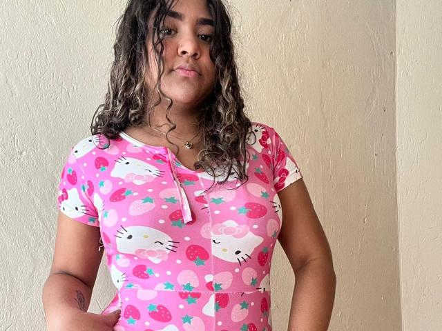 LolaSmmith - Live porn &amp; sex cam - 28637528