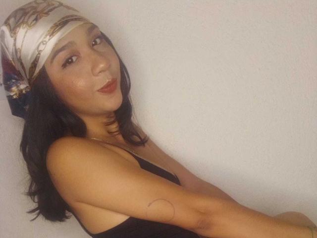 NanaMilan - Live porn &amp; sex cam - 28641068