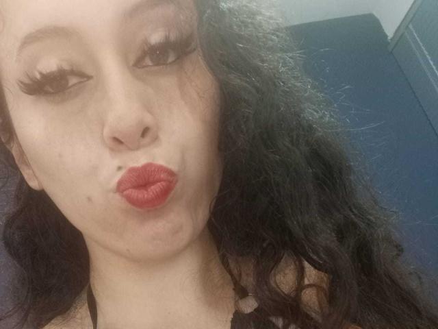 KendraSimons - Live porn &amp; sex cam - 28644083