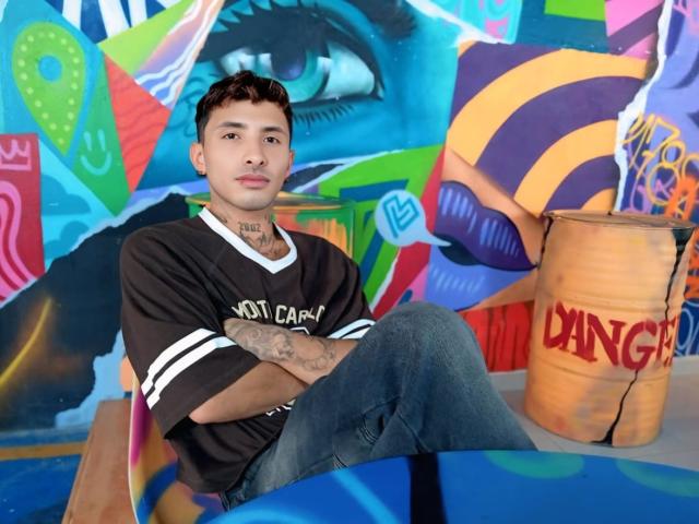 Polylu - Élő pornó és szexkamera - 28648634