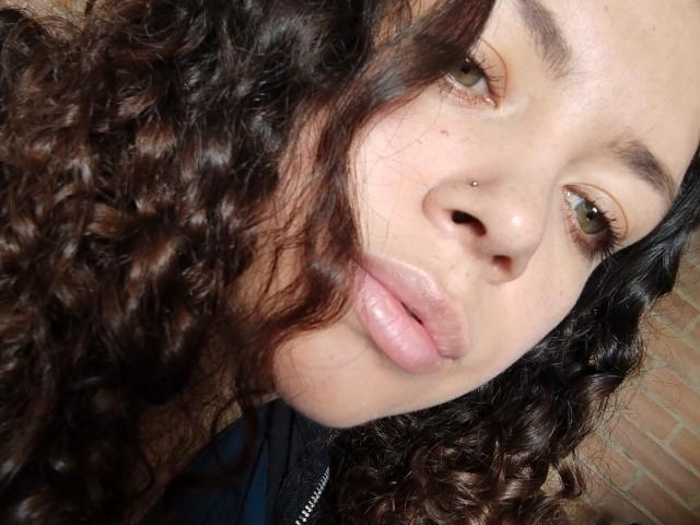 RubbyStrongX - Live sex cam - 28649456