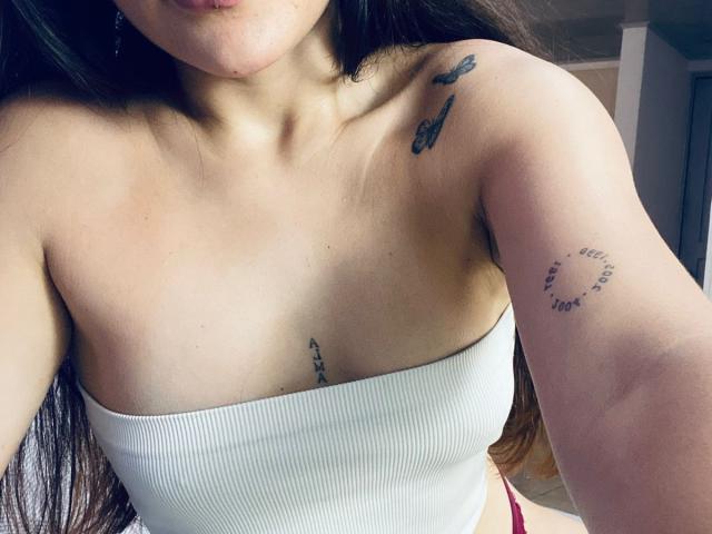 SophiaMarx - Live Sex Cam - 28649519