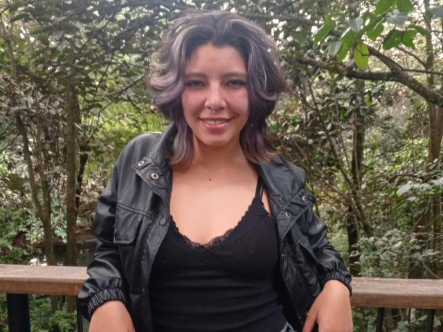 AluDamn - Live Sex Cam - 28650443