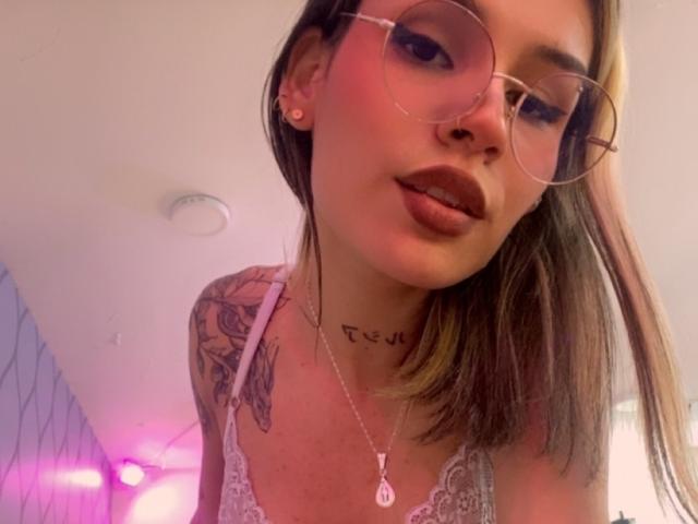 LenaBranch - Live porn &amp; sex cam - 28651055