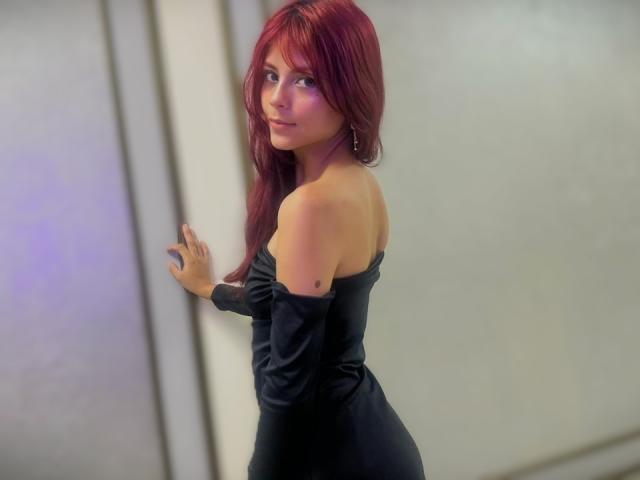 VioletteRoselle - Live porn &amp; sex cam - 28651682