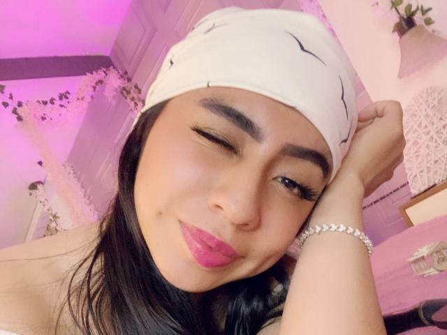 ZoeRedds - Live porn &amp; sex cam - 28653077