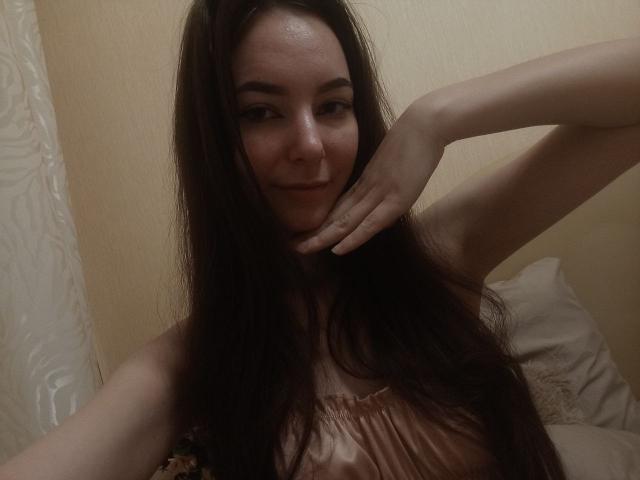 ApheliaAddington - Live sex cam - 28657742