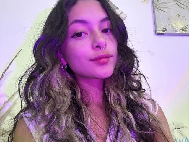 AlmaPonnce - Live porn &amp; sex cam - 28661846