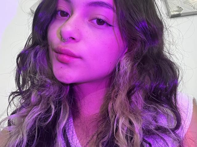 AlmaPonnce - Live porn &amp; sex cam - 28661849