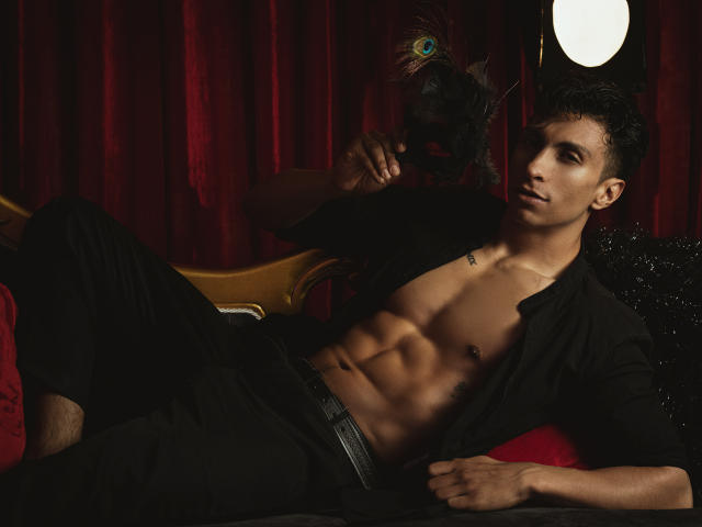 ApoloCrus - Live porn &amp; sex cam - 28667282