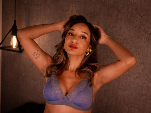 DianaHopson - Live sex cam - 28669610