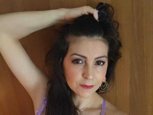 AlliePearl - Live Sex Cam - 28671527