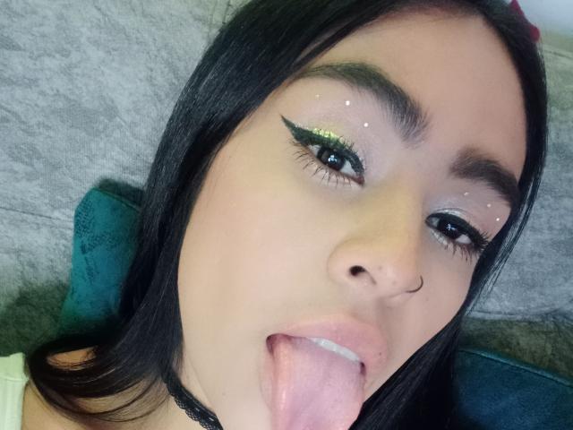 StellaBeckker - Live sex cam - 28672379