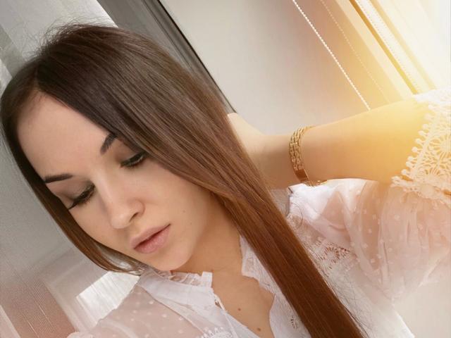 JuliaSexxx-hot - Live sex cam - 28673039