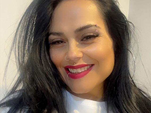 CharlotteCrofort - Élő pornó és szexkamera - 28673252