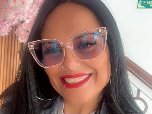 CharlotteCrofort - Live sex cam - 28673255