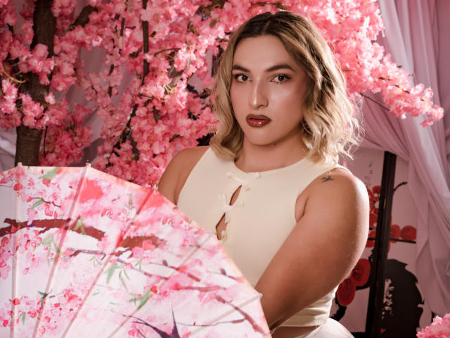 TommyTS - Élő pornó és szexkamera - 28674410