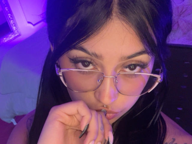 KatianPierce - Live sex cam - 28676000