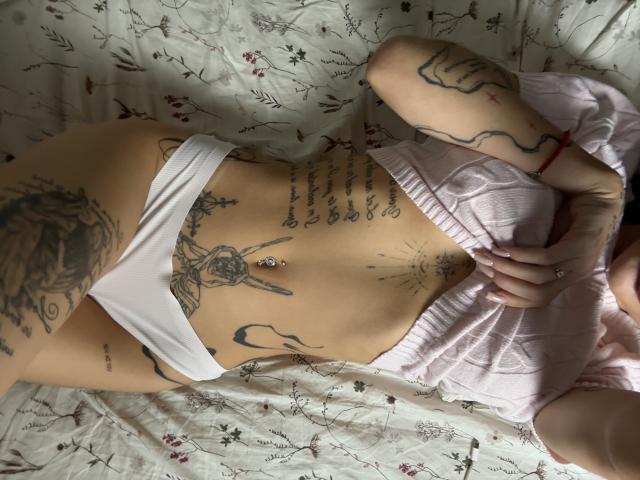 SensualMila - Live porn &amp; sex cam - 28676768