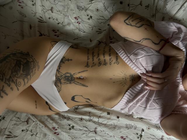 SensualMila - Live sex cam - 28676771