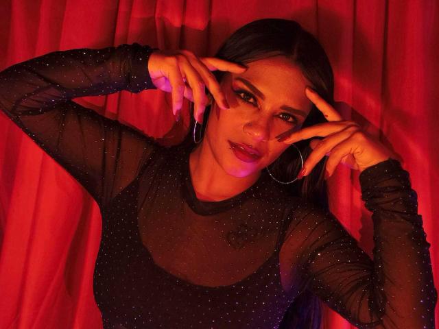 MiaBellucci - Sexe cam en vivo - 28677824