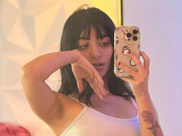 LindaWatsong - Live sex cam - 28679486