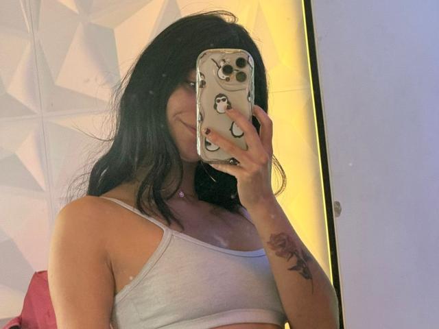 LindaWatsong - Live porn &amp; sex cam - 28679489