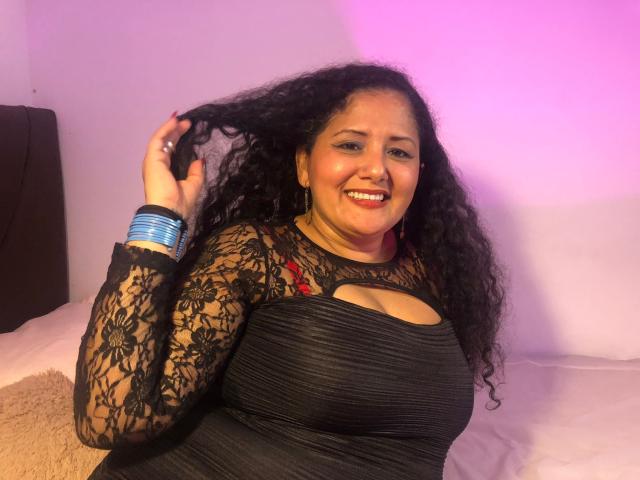 GenesisMontenegro - Live sex cam - 28680875