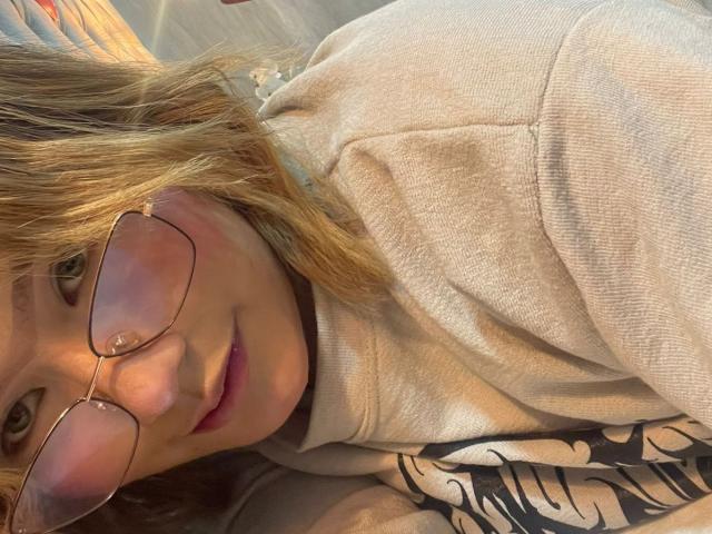 CandyVelvet - сексуальная веб-камера в реальном времени - 28681097