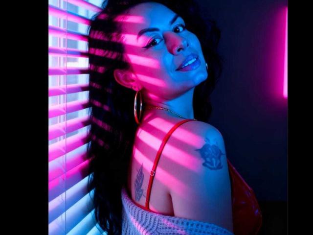 IvvannaParis - Live Sex Cam - 28681631