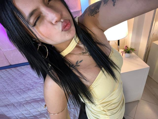 NyraVanel - Live porn &amp; sex cam - 28684385