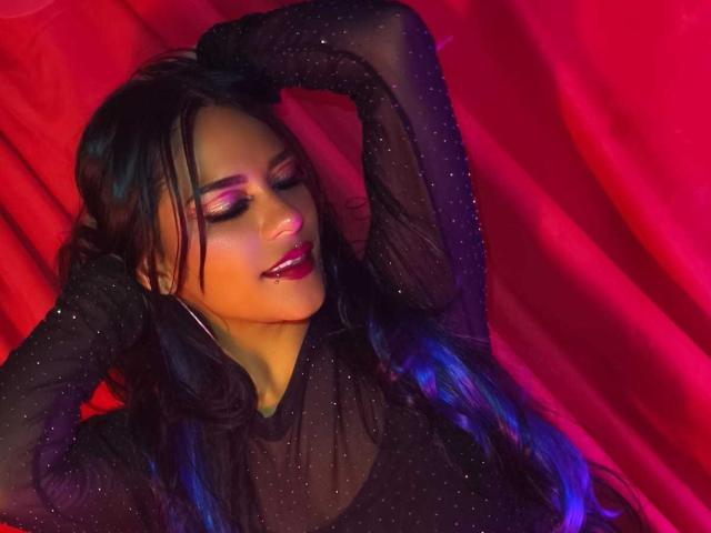 MiaBellucci - Sexe cam en vivo - 28685594