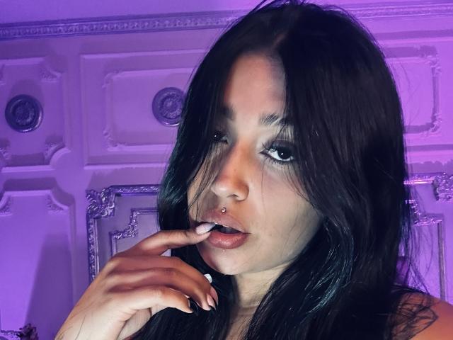 KatianPierce - Live porn &amp; sex cam - 28685921