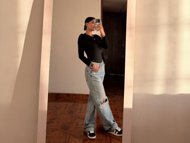 ThaliaAres - Élő pornó és szexkamera - 28685987