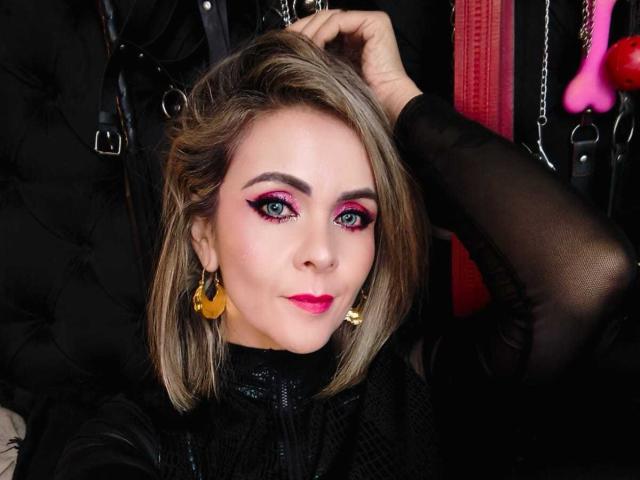 VictoriiaGray - Live porn &amp; sex cam - 28688159