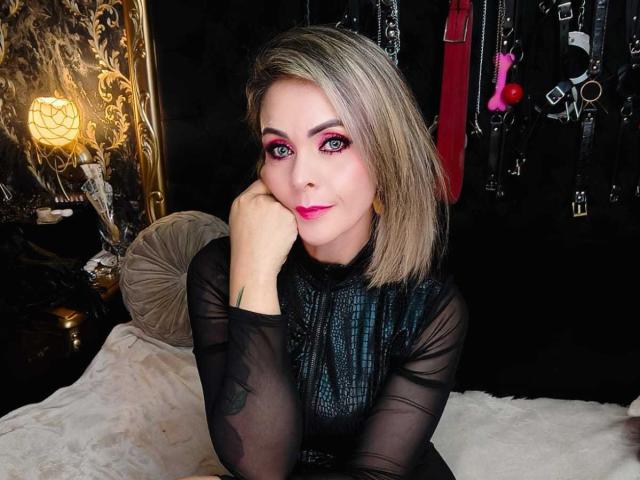 VictoriiaGray - Live Sex Cam - 28688183