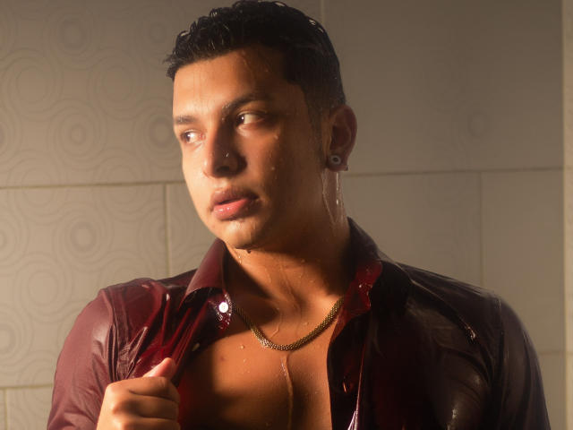 MasterConnor - Live sex cam - 28691039