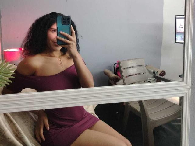 AriaVega - Live porn &amp; sex cam - 28691060