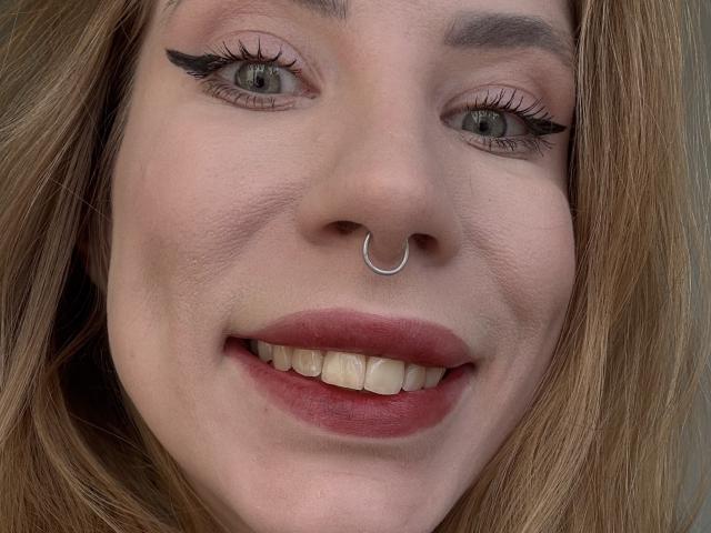 CharlotteDream - Live porn &amp; sex cam - 28691291