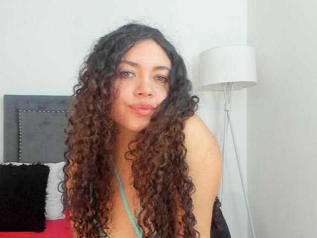 RubbyStrongX - Live sex cam - 28693430