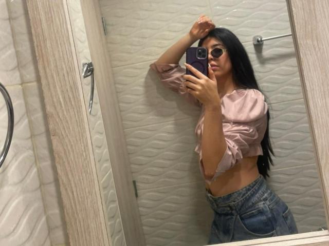 MiluSky - Live porn &amp; sex cam - 28693454