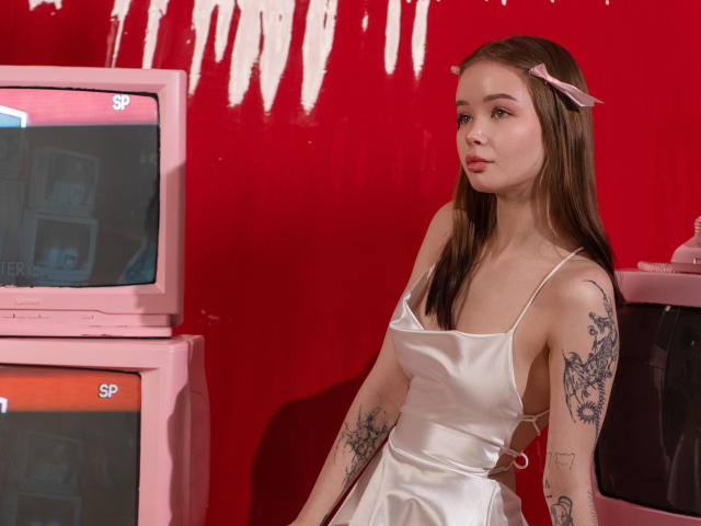 ViolettaFane - Live sex cam - 28694903