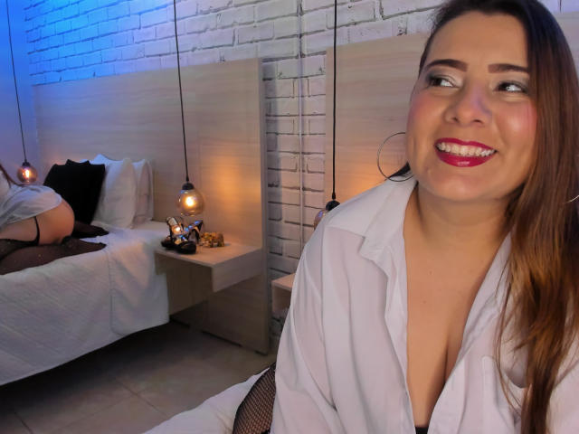 VedaJhonson - Élő pornó és szexkamera - 28695644