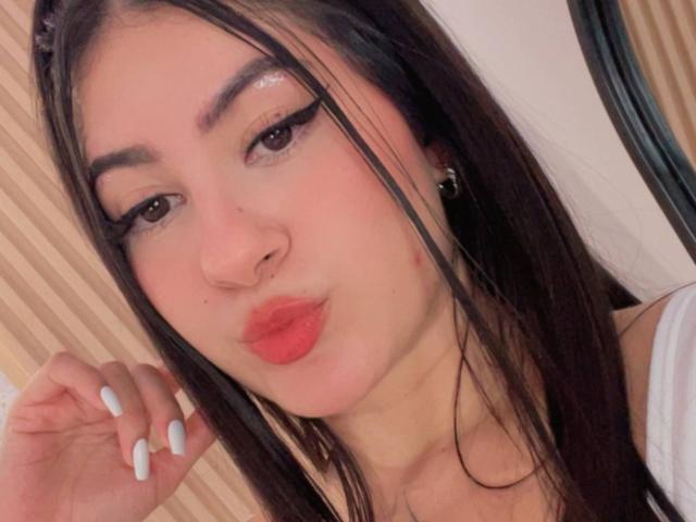 AlanaaWalker - Live sex cam - 28697366