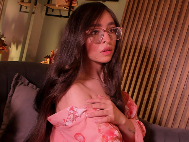 EvaMcAllister - Live porn &amp; sex cam - 28699724