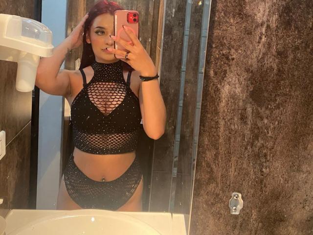 AtheneaOwenss - Live porn &amp; sex cam - 28701068