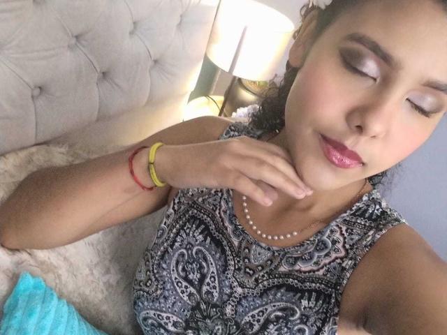 AriaVega - Live porn &amp; sex cam - 28703003