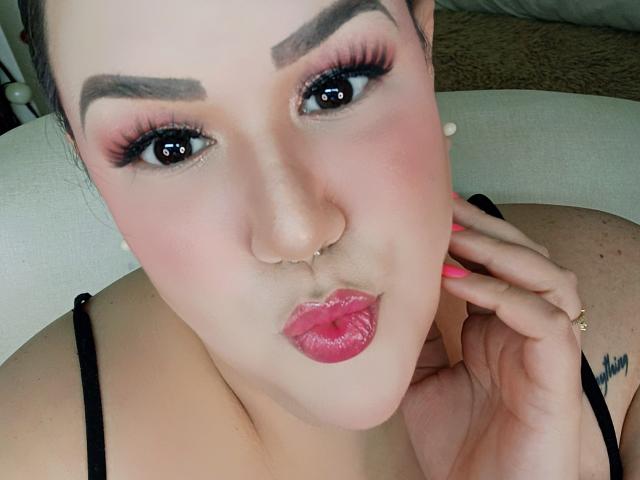 GiannaMorrys - Live sex cam - 28703042