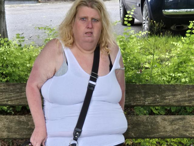 StephanieLeo69 - Live sex cam - 28703843